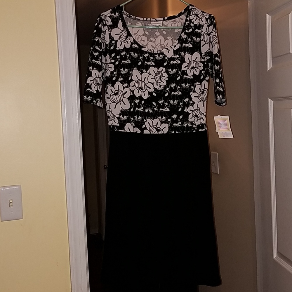 Brand new XL Lularoe Nicole Dress